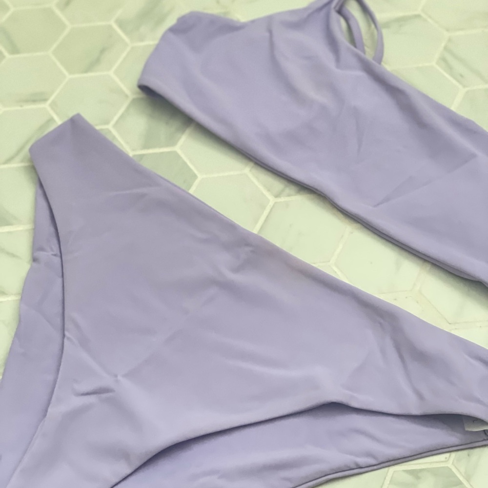Lavender One-Shoulder Bikini Set - Picture 3 of 4